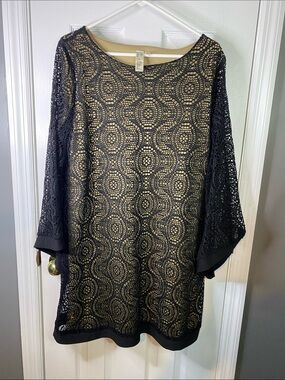 Emma & Michele Black Crochet Tunic with Nude Lining Size XLarge.
